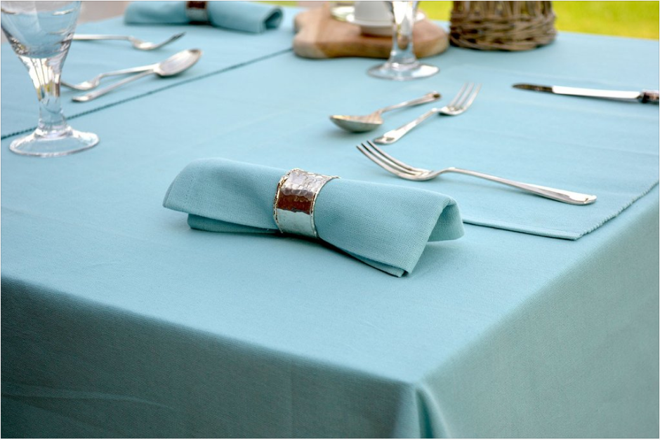 Plain Tablelinen