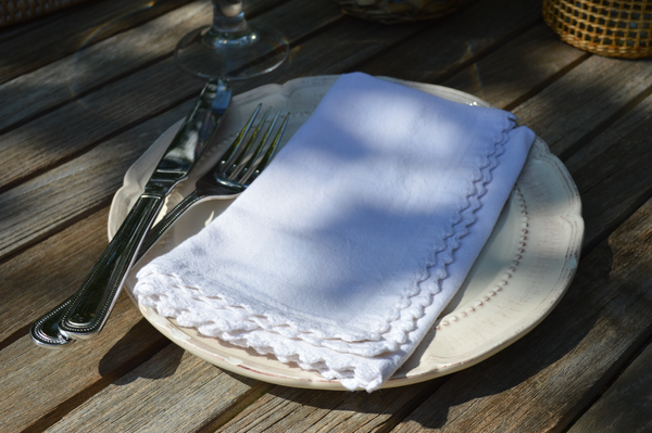 Napkins, Marlow 100% Cotton Crochet Edge Bright white 41x41cm 16x16